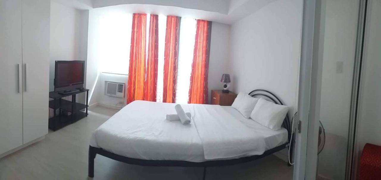 Azure C2 Balcony Wifi Near Mall Airport Multiple Units Paranaque City Extérieur photo