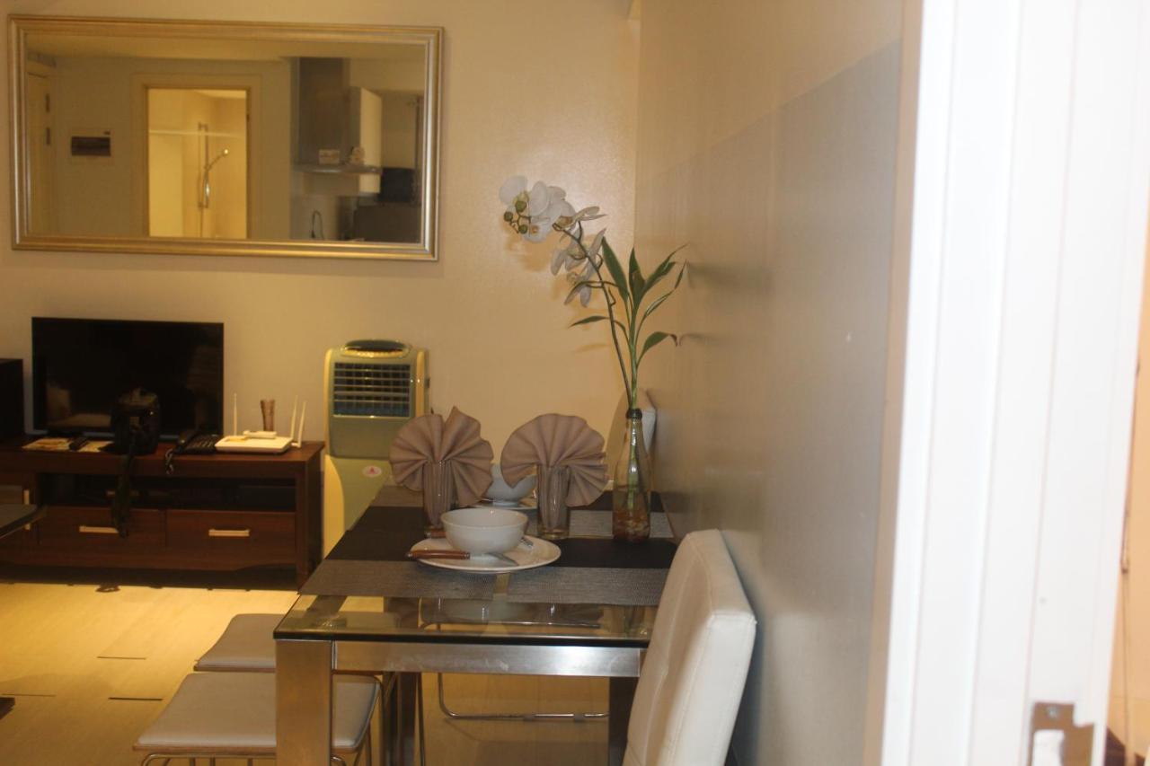 Azure C2 Balcony Wifi Near Mall Airport Multiple Units Paranaque City Extérieur photo