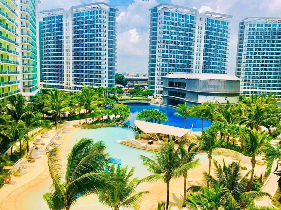 Azure C2 Balcony Wifi Near Mall Airport Multiple Units Paranaque City Extérieur photo