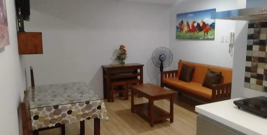 Azure C2 Balcony Wifi Near Mall Airport Multiple Units Paranaque City Extérieur photo